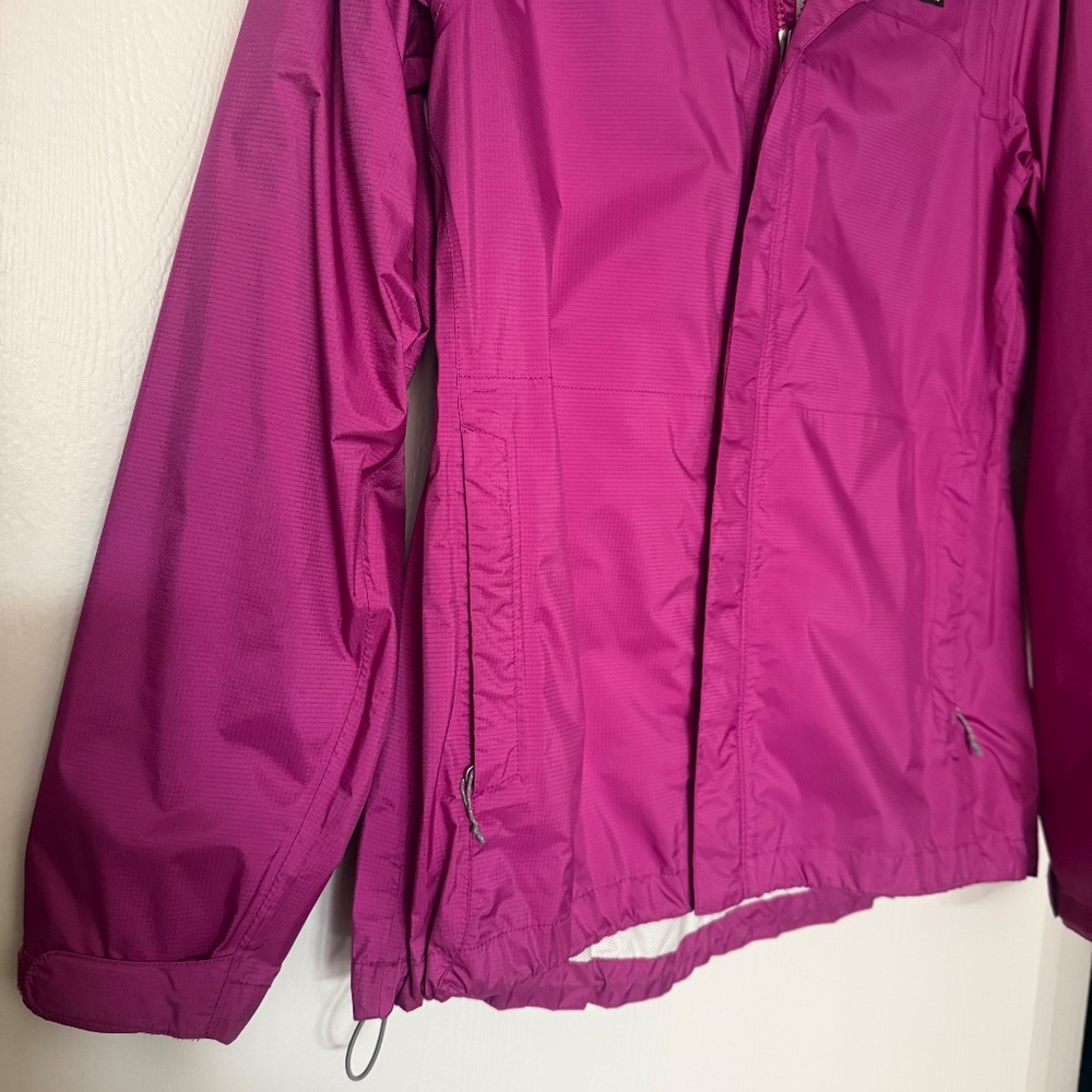 Patagonia Women's Rain Shell Jacket size M - Picture 2 of 12